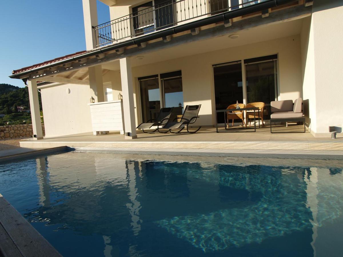 Barbat na Rabu Villa Papalina 3 מראה חיצוני תמונה